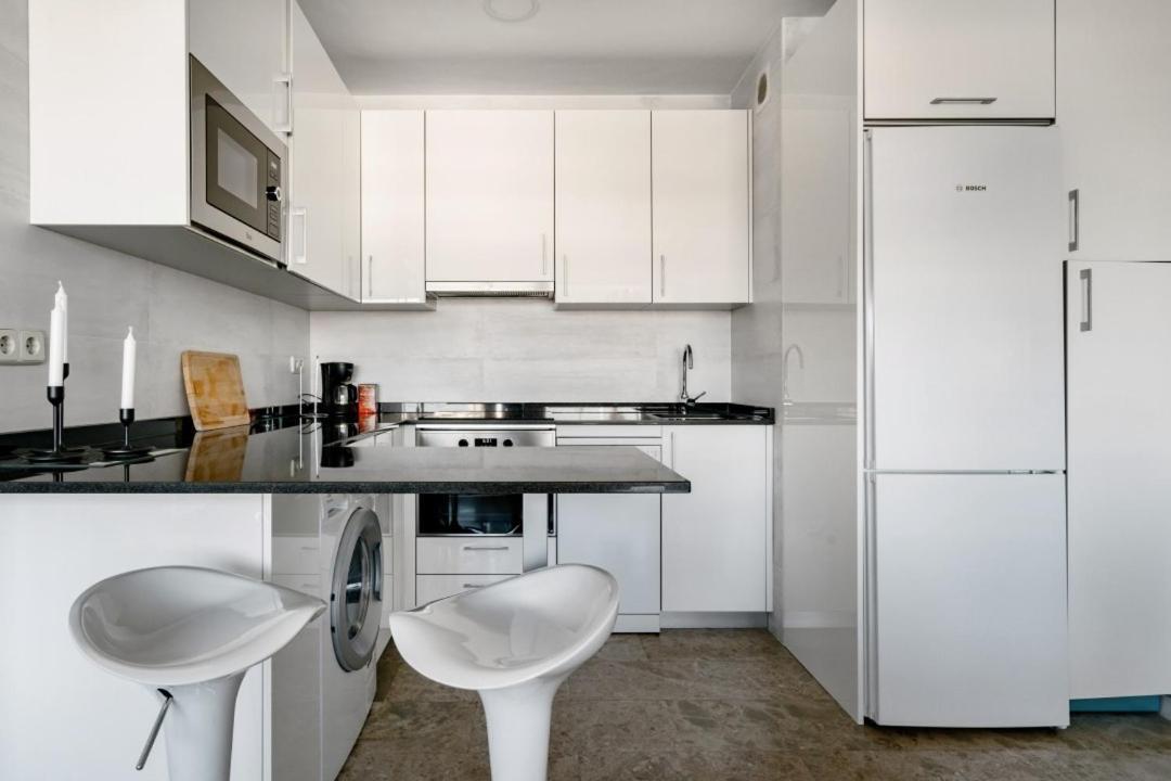 Urbantec Realty - Plaza De Colon Lägenhet Madrid Exteriör bild