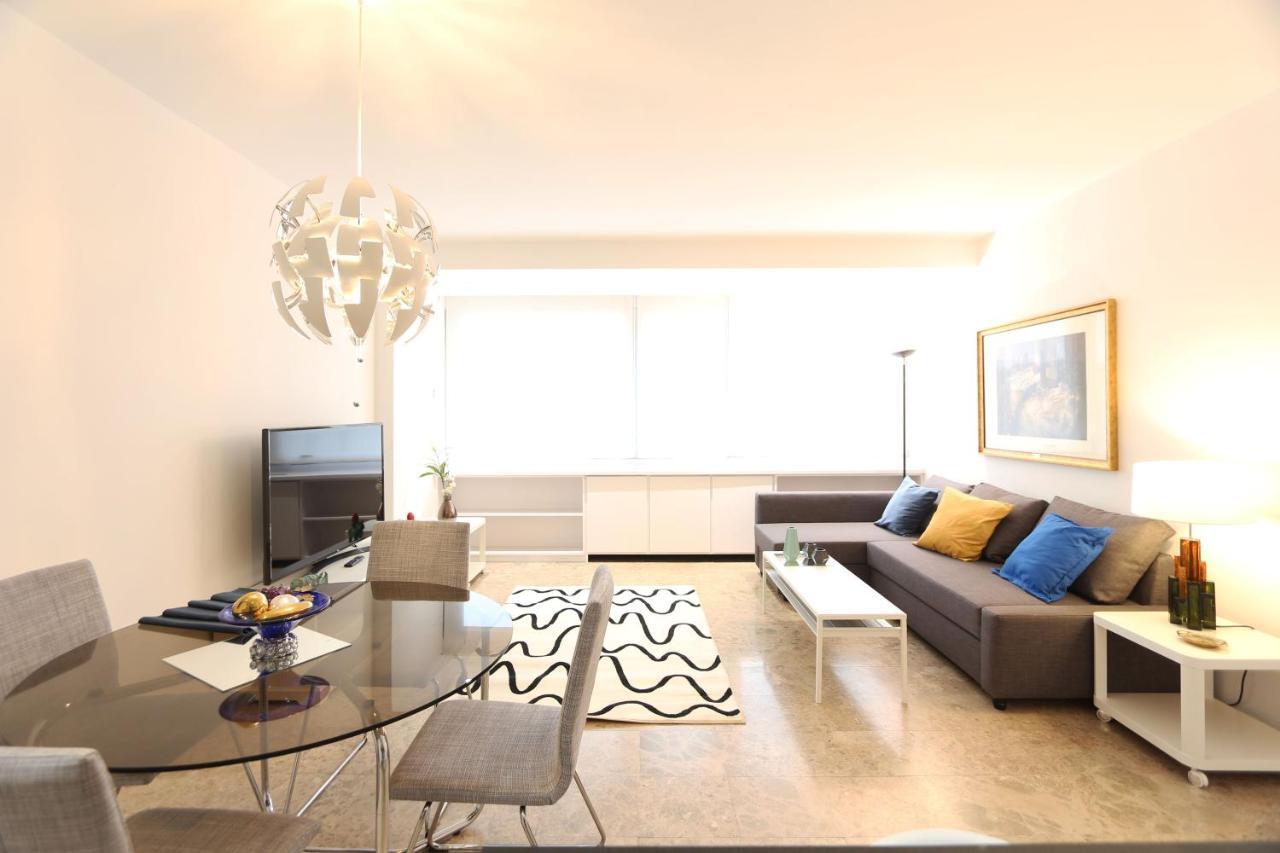 Urbantec Realty - Plaza De Colon Lägenhet Madrid Exteriör bild